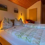 Hochbrandt Farm stay *